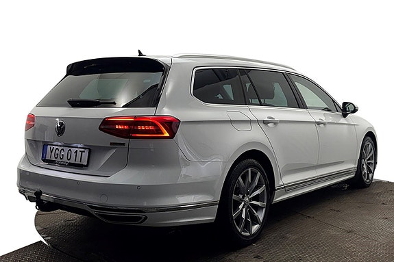 Volkswagen Passat 6 of 30