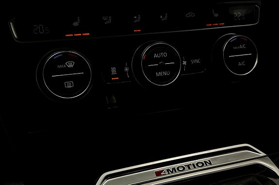 Volkswagen Passat 29 of 30