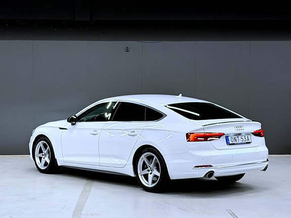 Audi A5 2 of 16