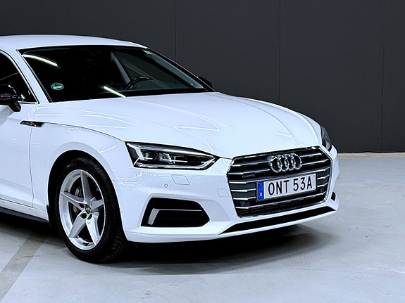 Audi A5 9 of 16