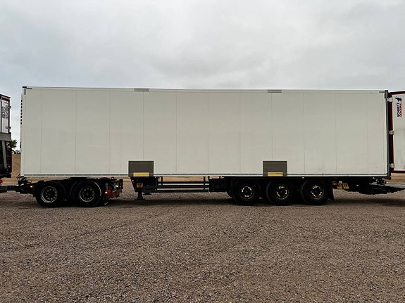 Schmitz Inrikestrailer FRC med lift