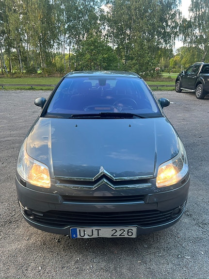 Citroen C4 3 of 9