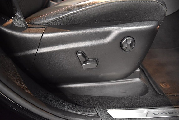 Dodge Durango 20 of 29