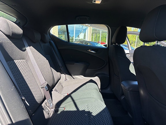 Opel Astra 17 of 26