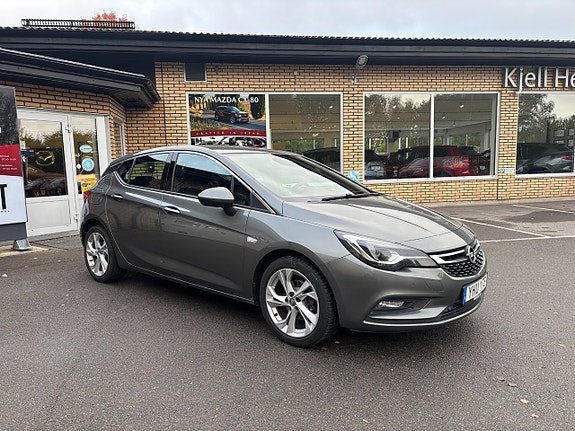 Opel Astra 9 of 26