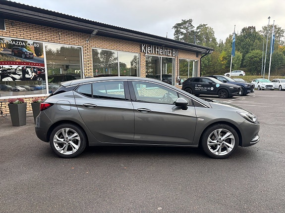 Opel Astra 8 of 26