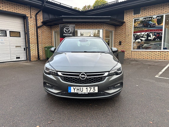 Opel Astra 10 of 26