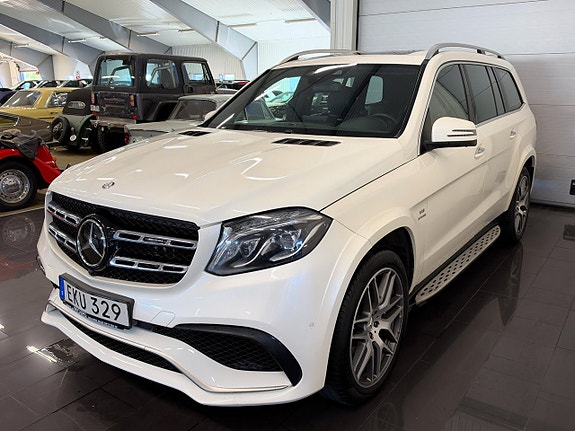 Mercedes-Benz GLS63 8 of 23