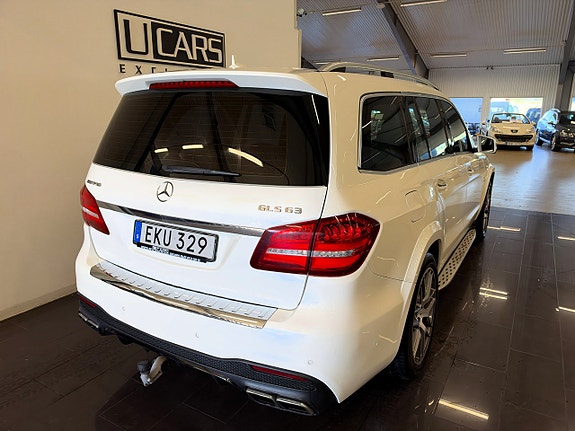 Mercedes-Benz GLS63 3 of 23