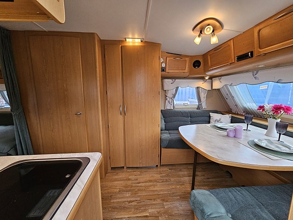 Kabe trailer SMARAGD GLE KS 2004 LÅNGBÄDDAR VINTERVAGN 6 of 15