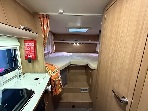 Sun Living Lido S42 SL 2.3 4000 mil – Långbäddar – Solcell – Kamrem bytt 18 of 25