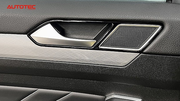 Volkswagen Passat 20 of 24