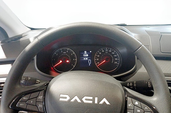 Dacia Sandero 7 of 10