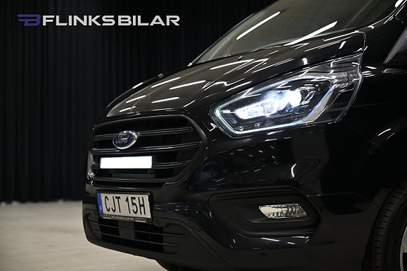 Ford Transit Custom 14 of 29