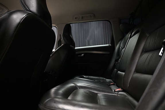 Volvo XC70 15 of 27