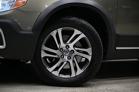 Volvo XC70 3 of 27
