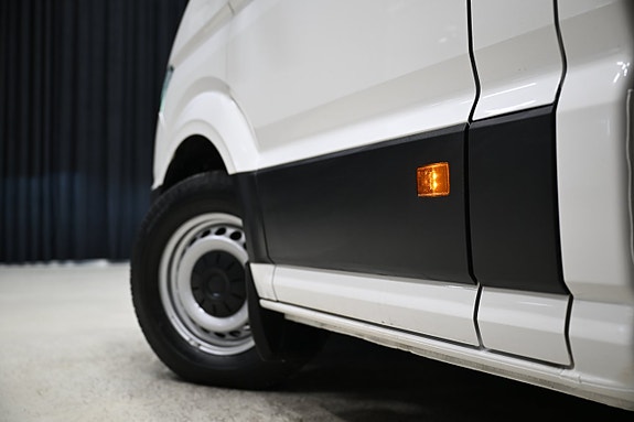 Volkswagen Crafter 11 of 28