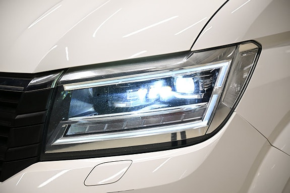 Volkswagen Crafter 2 of 28