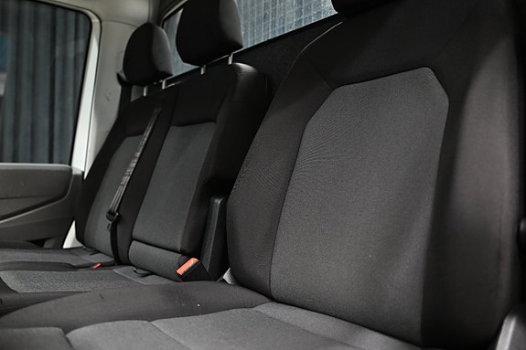 Volkswagen Crafter 18 of 28