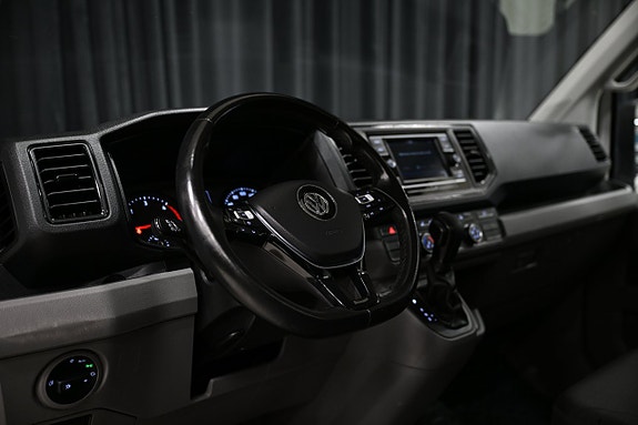 Volkswagen Crafter 15 of 28