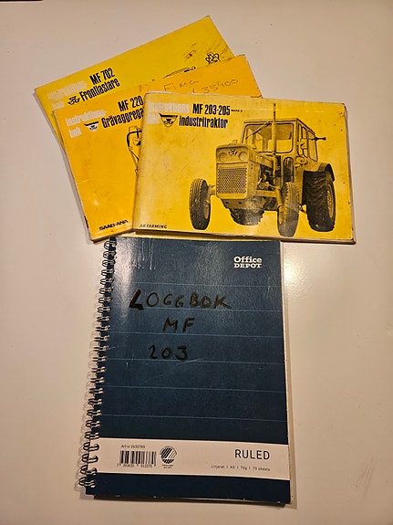 Massey Ferguson 203 2 of 3