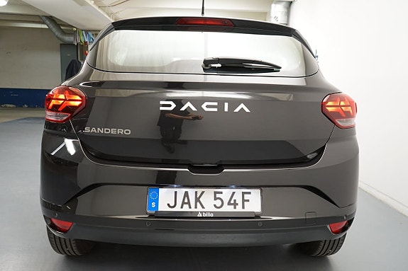 Dacia Sandero 10 of 12
