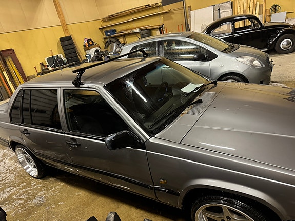 Volvo 940 3 of 9