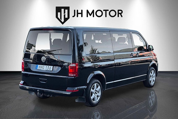 Volkswagen Caravelle 6 of 29