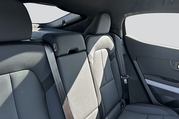 Polestar 2 15 of 15