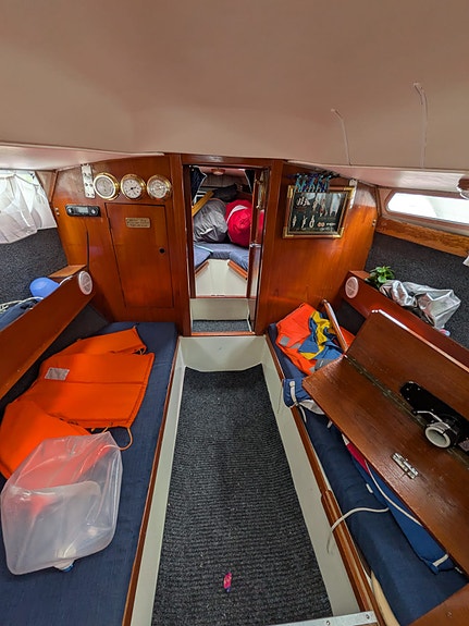 28-Fotare Smiling 3 of 5