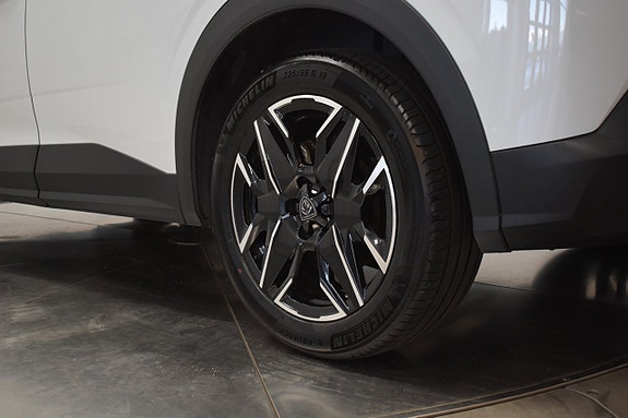 Peugeot 3008 10 of 26