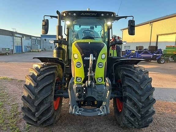 CLAAS Arion 660 CMATIC 3 of 8