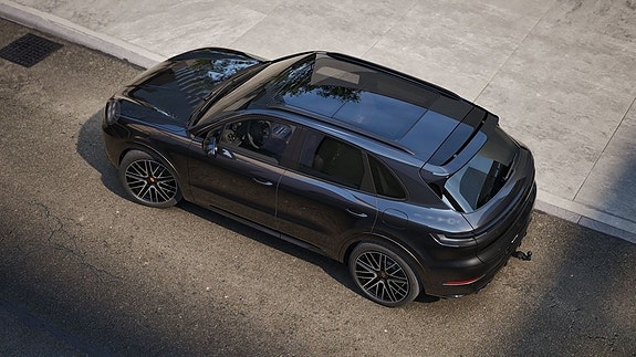 Porsche Cayenne S 5 of 10