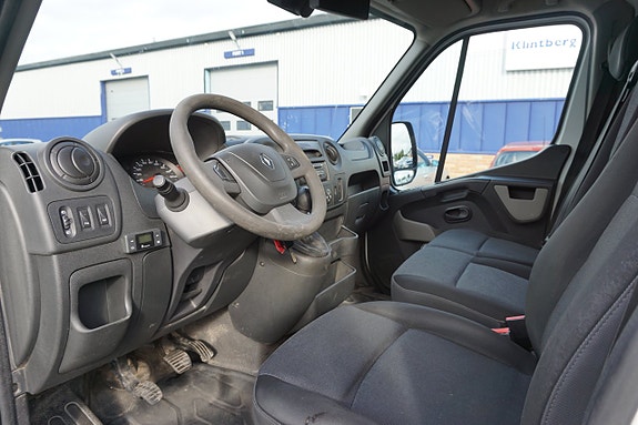 Renault Master 10 of 17