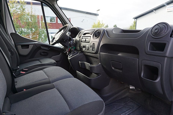 Renault Master 12 of 17