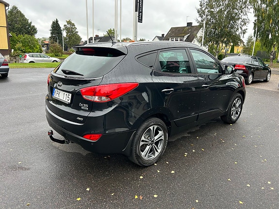 Hyundai ix35 4 of 25