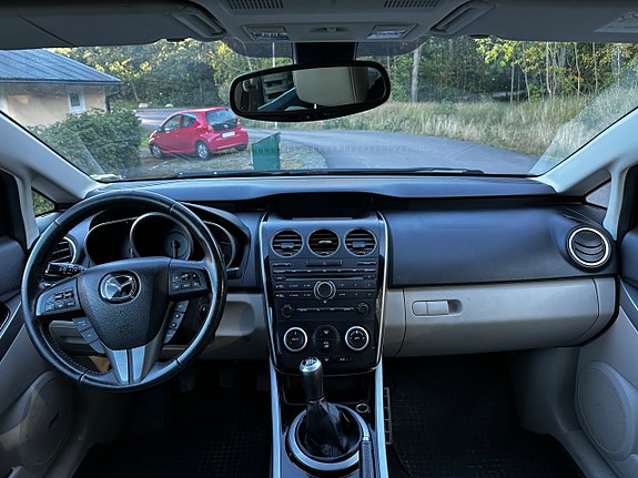 Mazda CX-7 8 of 14
