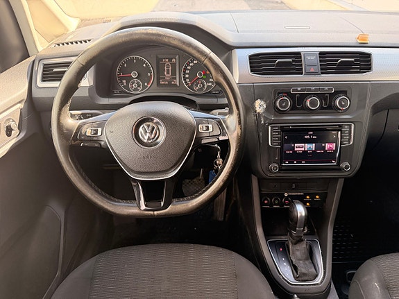 Volkswagen Caddy Maxi 18 of 19