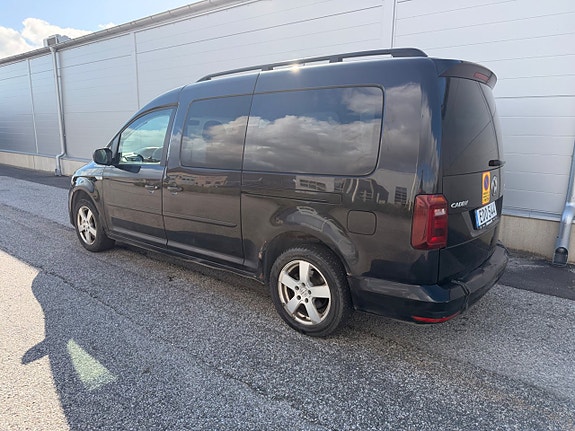 Volkswagen Caddy Maxi 3 of 19