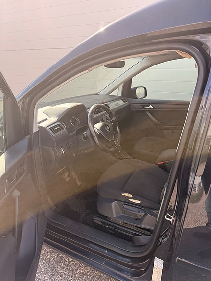 Volkswagen Caddy Maxi 5 of 19