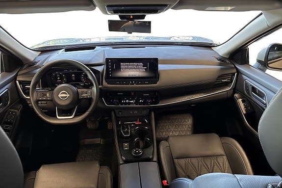 Nissan X-Trail 7 of 18