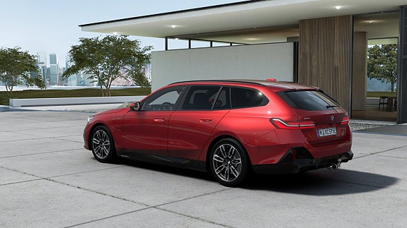 BMW 530e 13 of 14