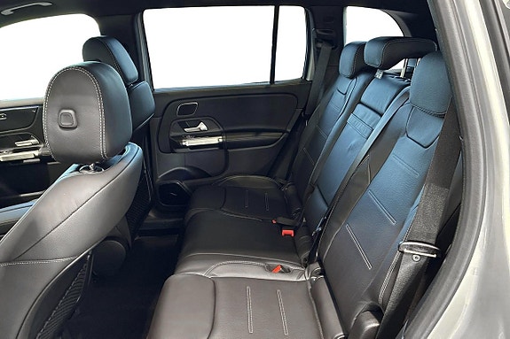 Mercedes-Benz GLB220 d 10 of 14