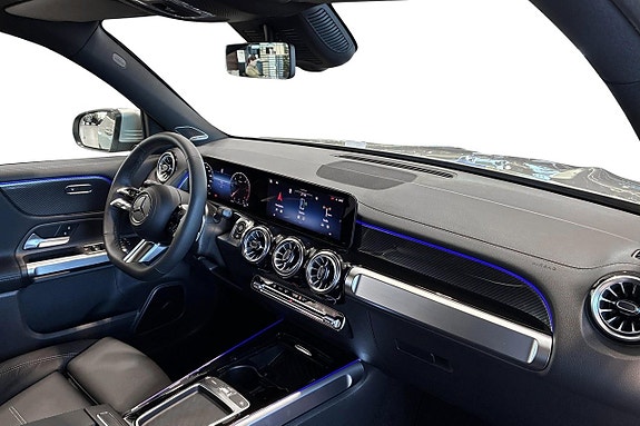 Mercedes-Benz GLB220 d 14 of 14