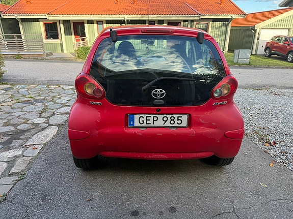 Toyota Aygo 3 of 5
