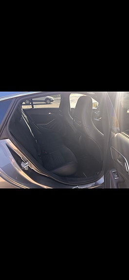 Mercedes-Benz CLA220 d 8 of 8