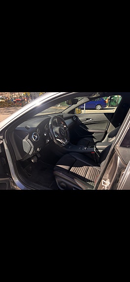 Mercedes-Benz CLA220 d 7 of 8
