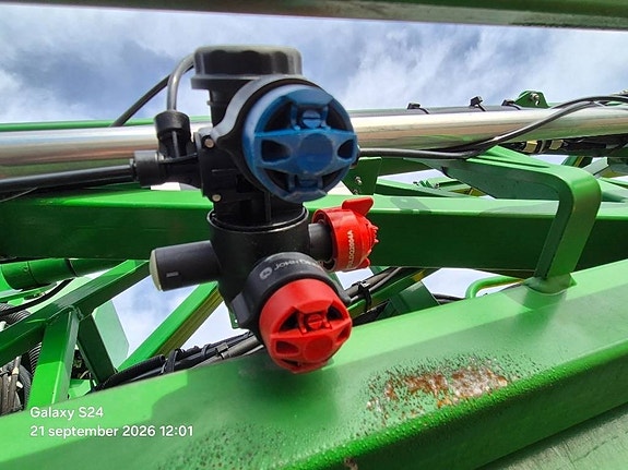 John Deere R 962 i PowrSpray 36 m 11 of 24