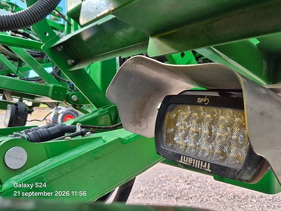 John Deere R 962 i PowrSpray 36 m 15 of 24