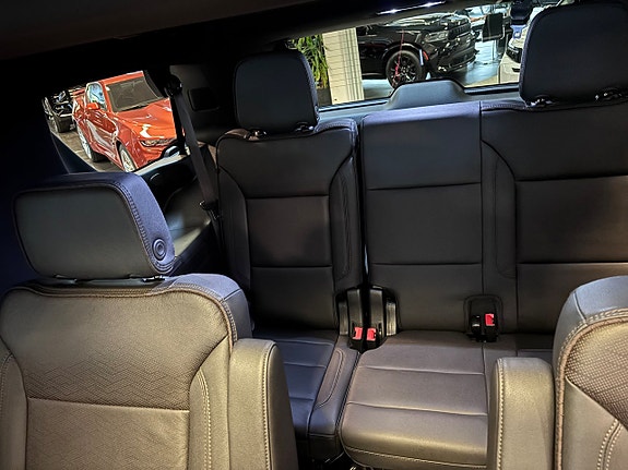 Chevrolet Tahoe 9 of 22